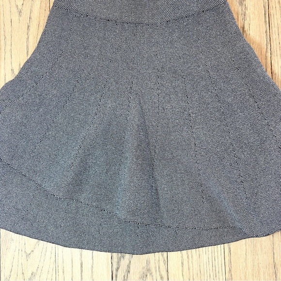 BBJ Los Angeles Women’s Charcoal Knit Layered Gray Mini Skirt Size X-Small - Picture 4 of 12